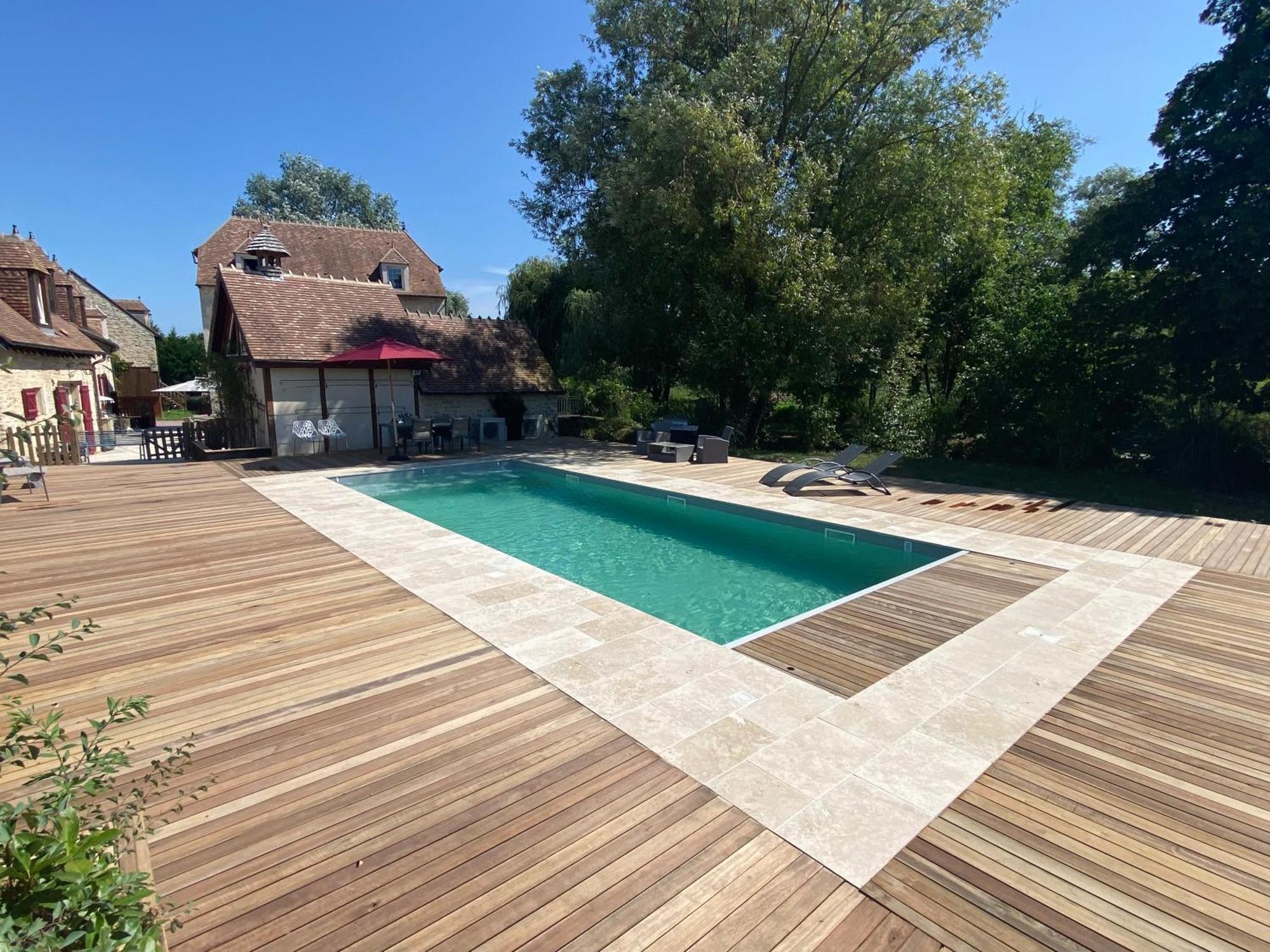 Hotel Moulin Le Fleurie Charenton-du-Cher Exteriér fotografie